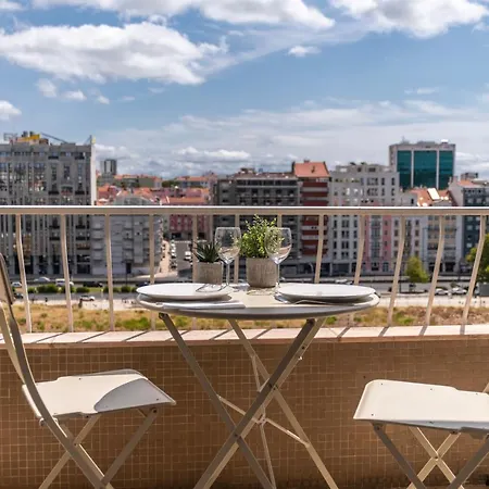 New - Luxury & Bright Lizbona